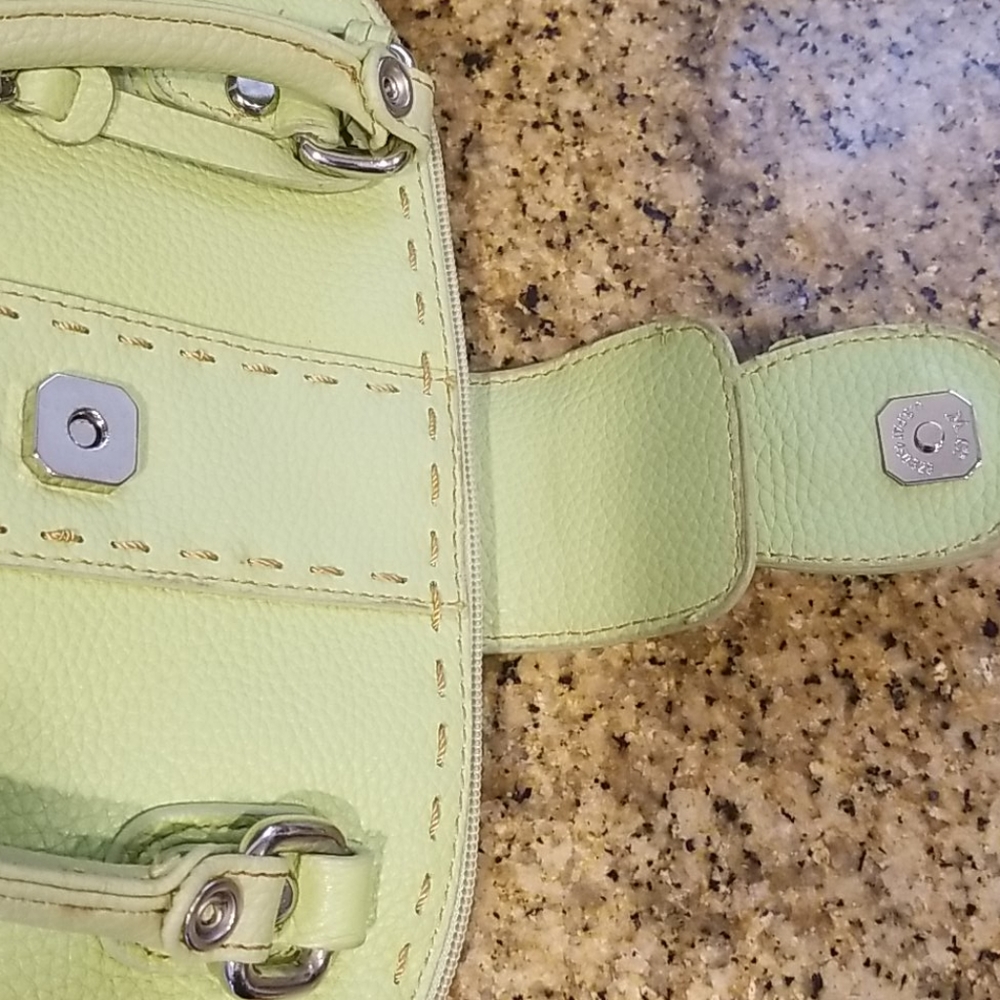 M.C. Handbag - Picture 7 of 13